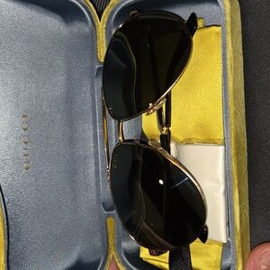 Gucci aviator sunglasses